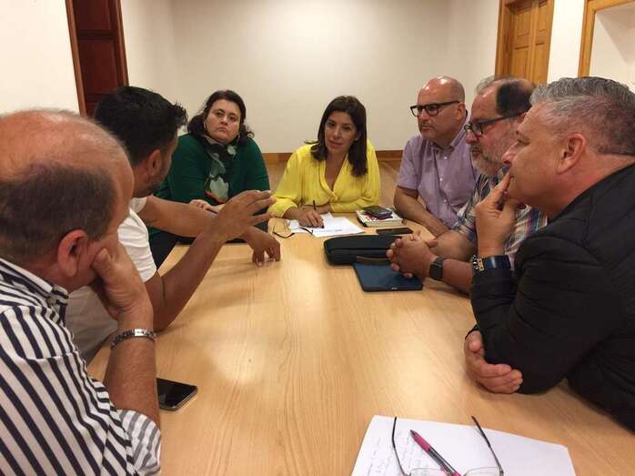 Reunión con los sindicatos (Foto TA)